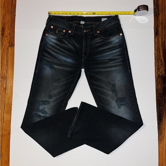 TRUE RELIGION EBGD MOONLIGHT
MARBLE RIPPED STRAIGHT FLAP RED
ORANGE SN SIZE 36 - Picture 7 of 12